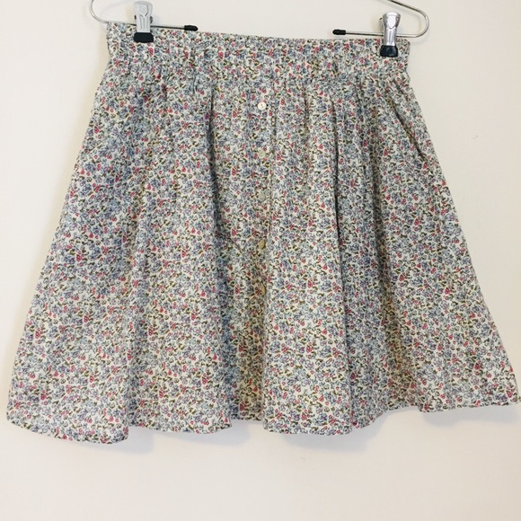 *DONATED* F21 Belted Floral Button Up Skirt - Picture 5 of 14
